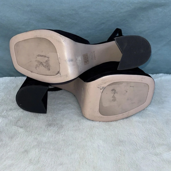 EUC SCHUTZ LUAN Women’s Shoes Black Velvet Platform Pumps Size 8.5 - Picture 6 of 7